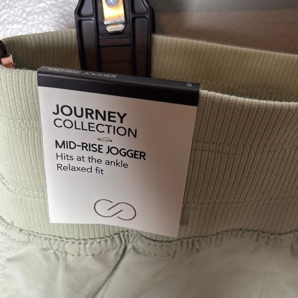 Calia Jogger Pants in Light Green - Picture 9 of 9